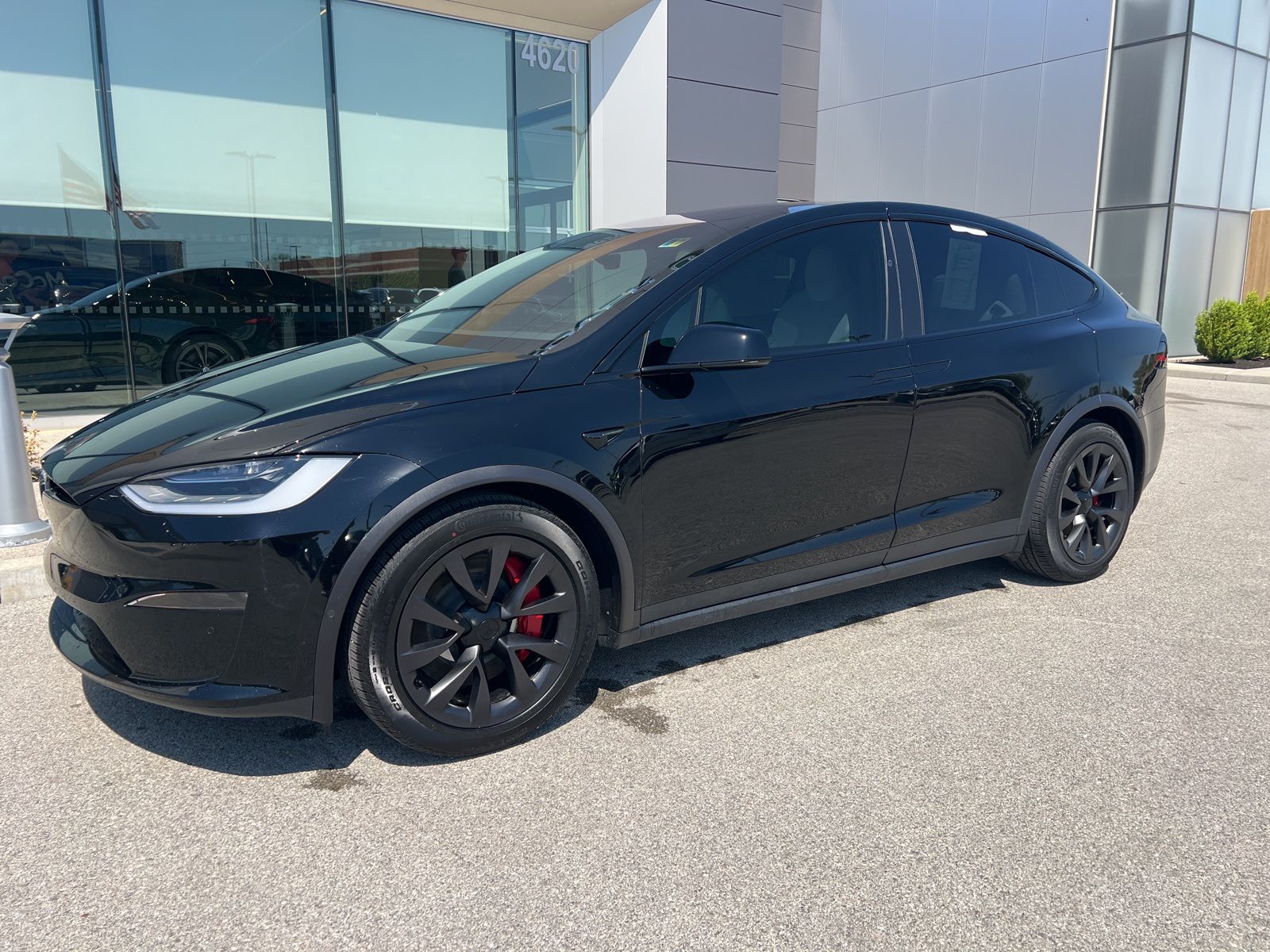 2022 Tesla Model X Plaid's photo
