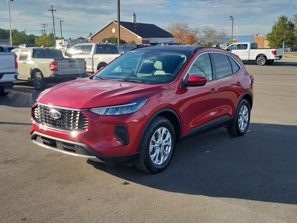 Used 2023 Ford Escape Active/ Moon/ Tech #2/ Nav/ B&O Sound/ Cold Weathe AWD