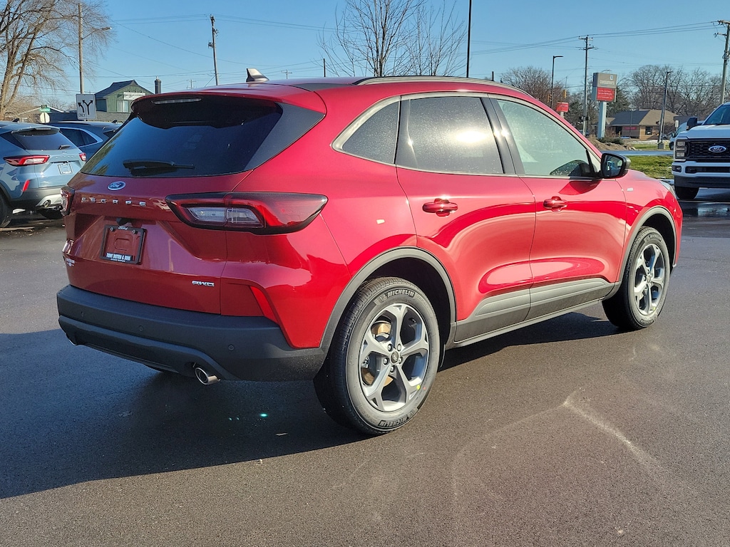 New 2026 Ford Escape ST-Line SUV