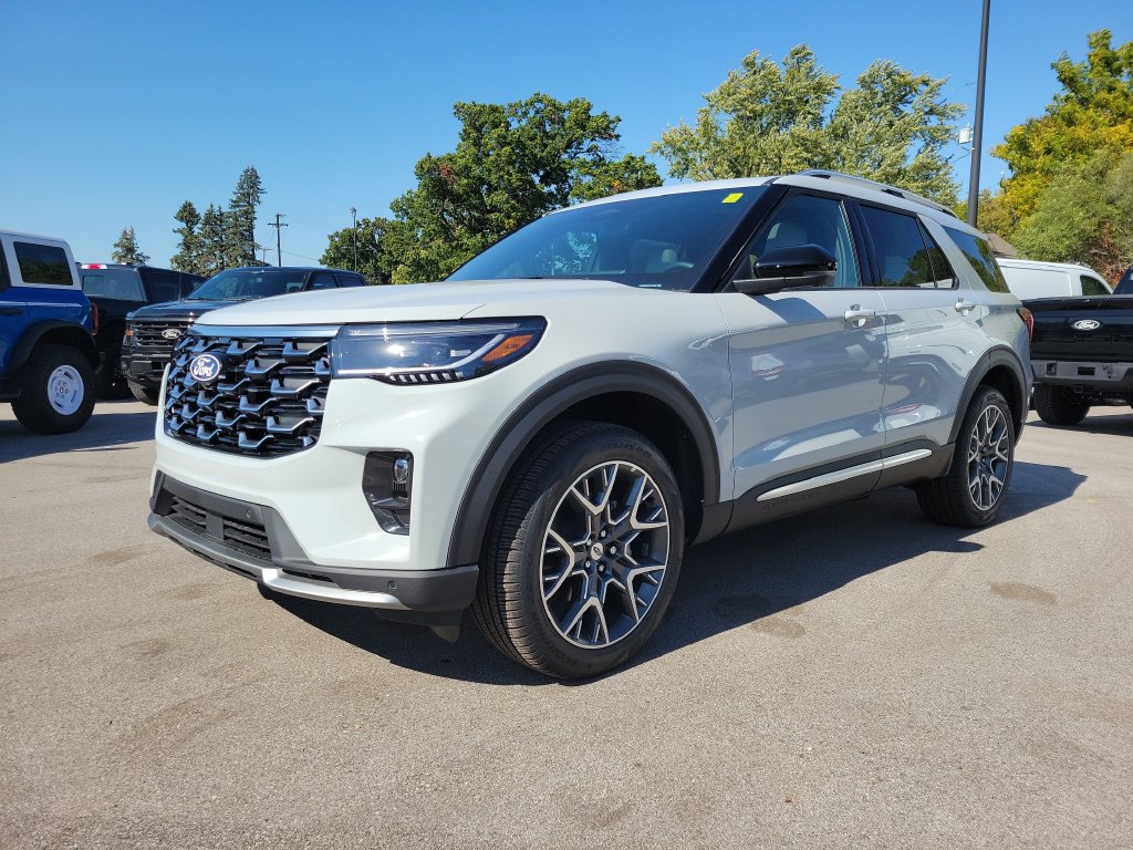 New 2027 Ford Explorer Platinum SUV