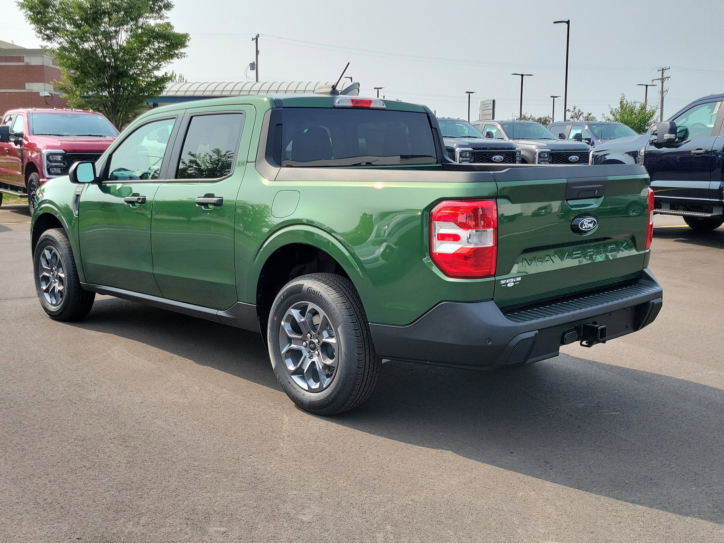 2025 Ford Maverick XLT photo 3