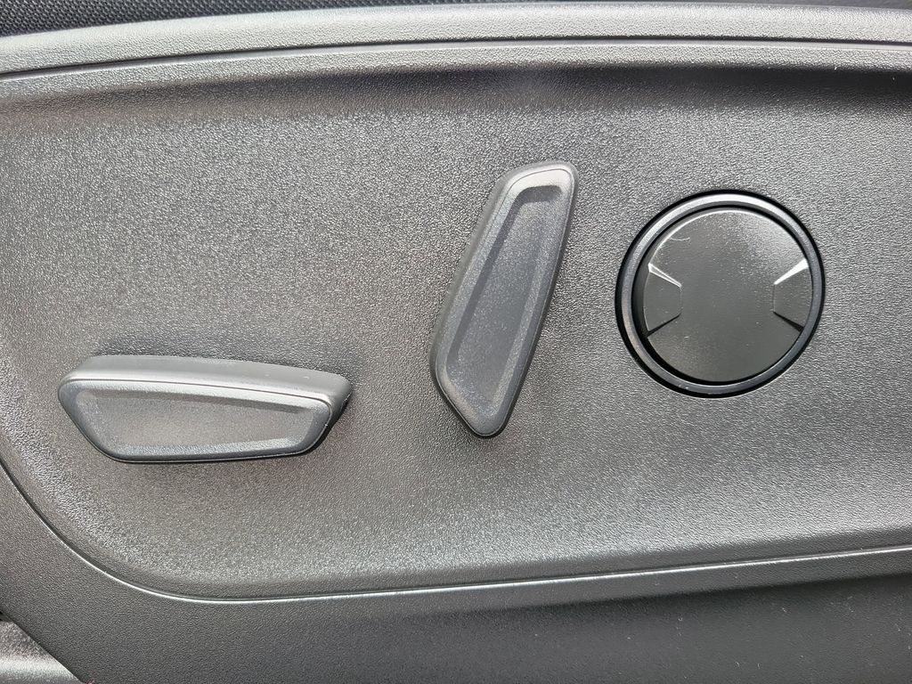 2023 Ford Escape ST-Line - Photo 18