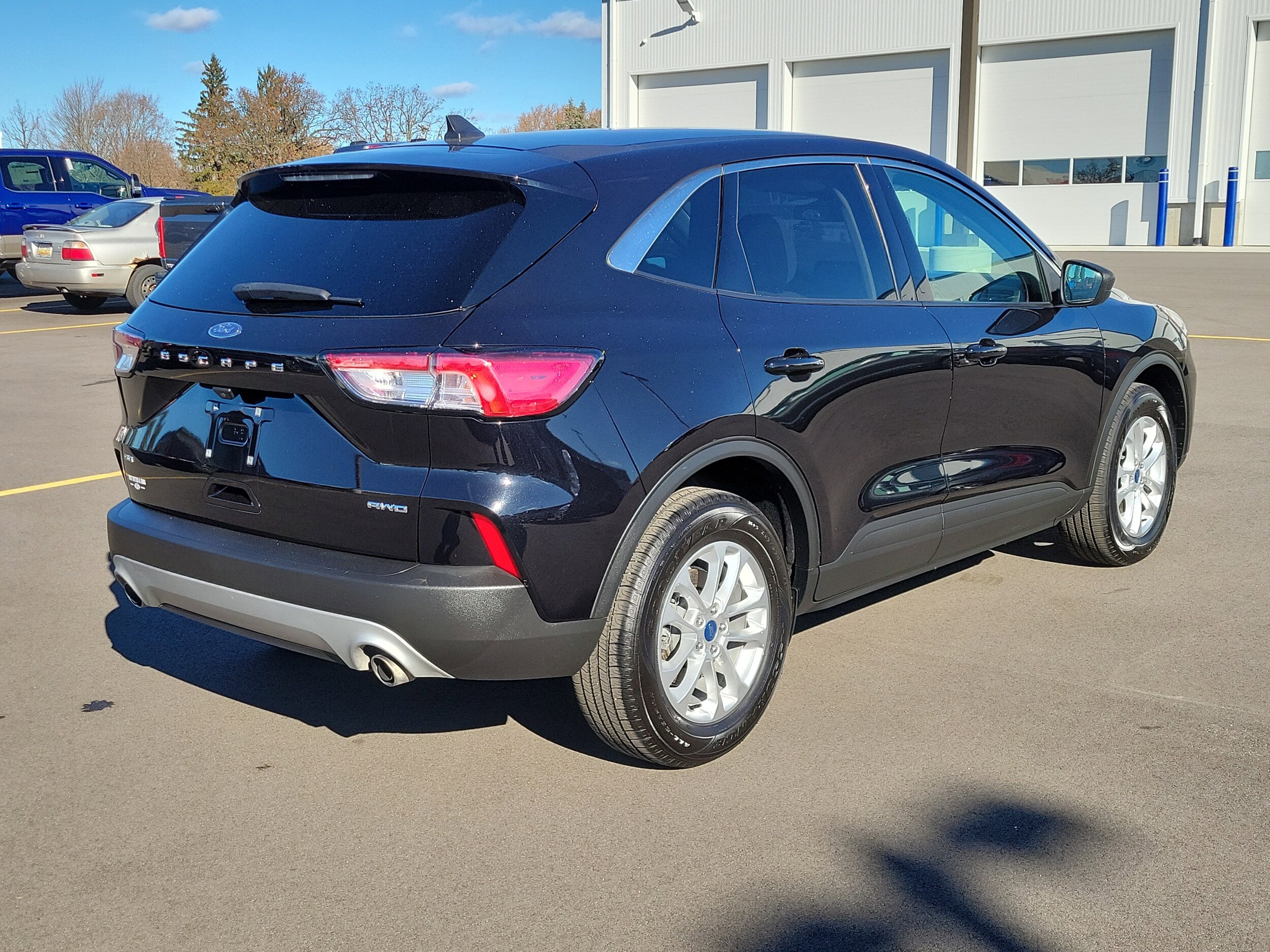 2022 Ford Escape SE photo 4