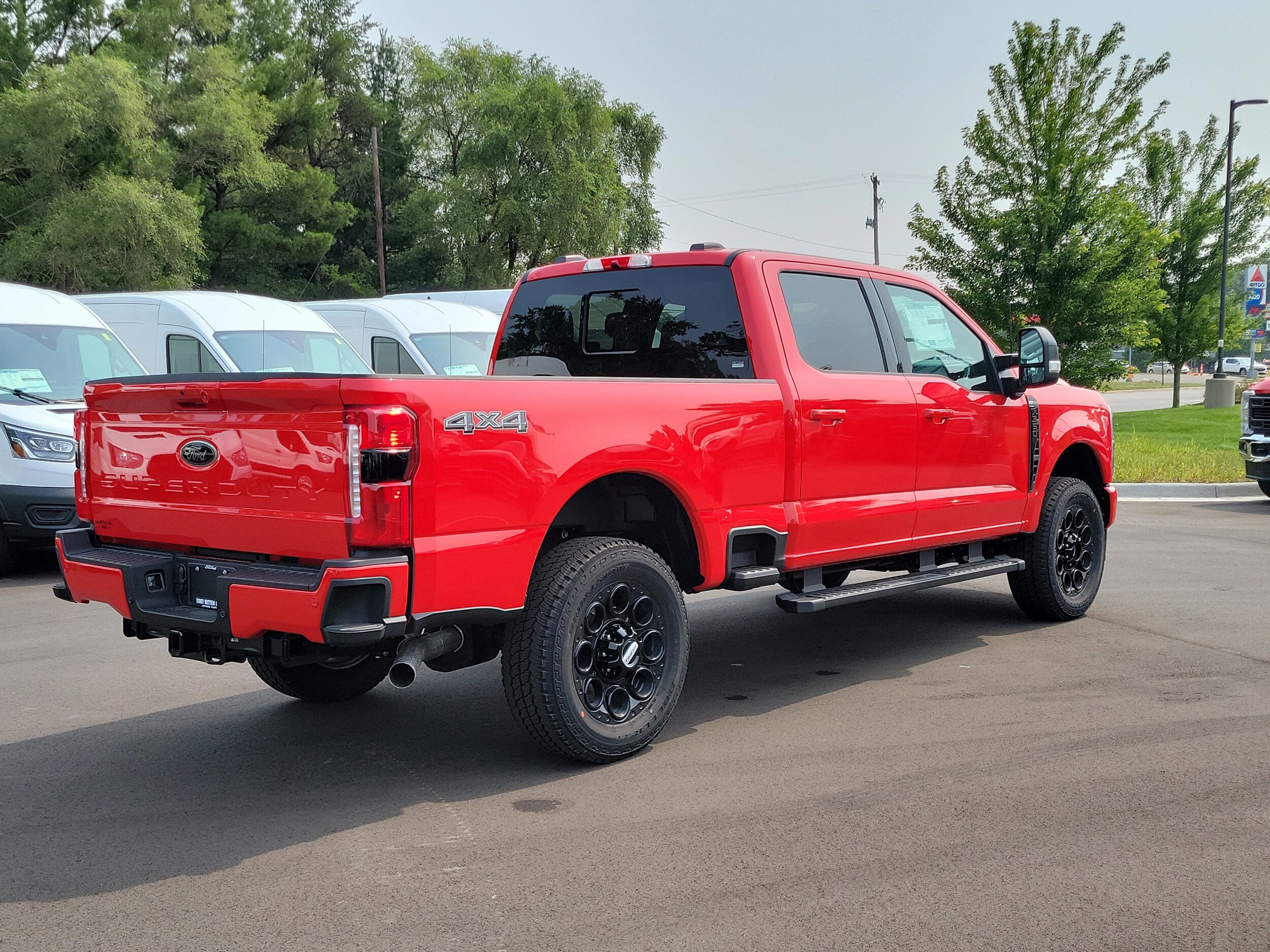 2025 Ford F-350 XLT photo 4