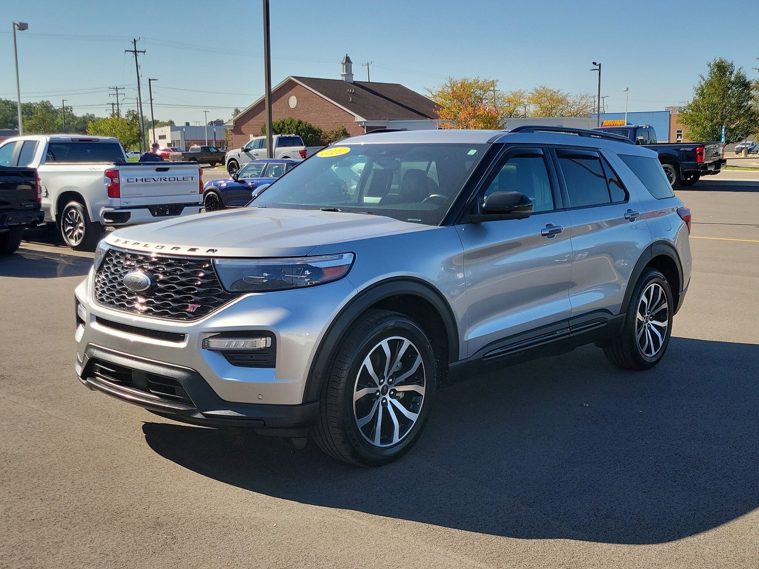 2020 Ford Explorer ST photo 2