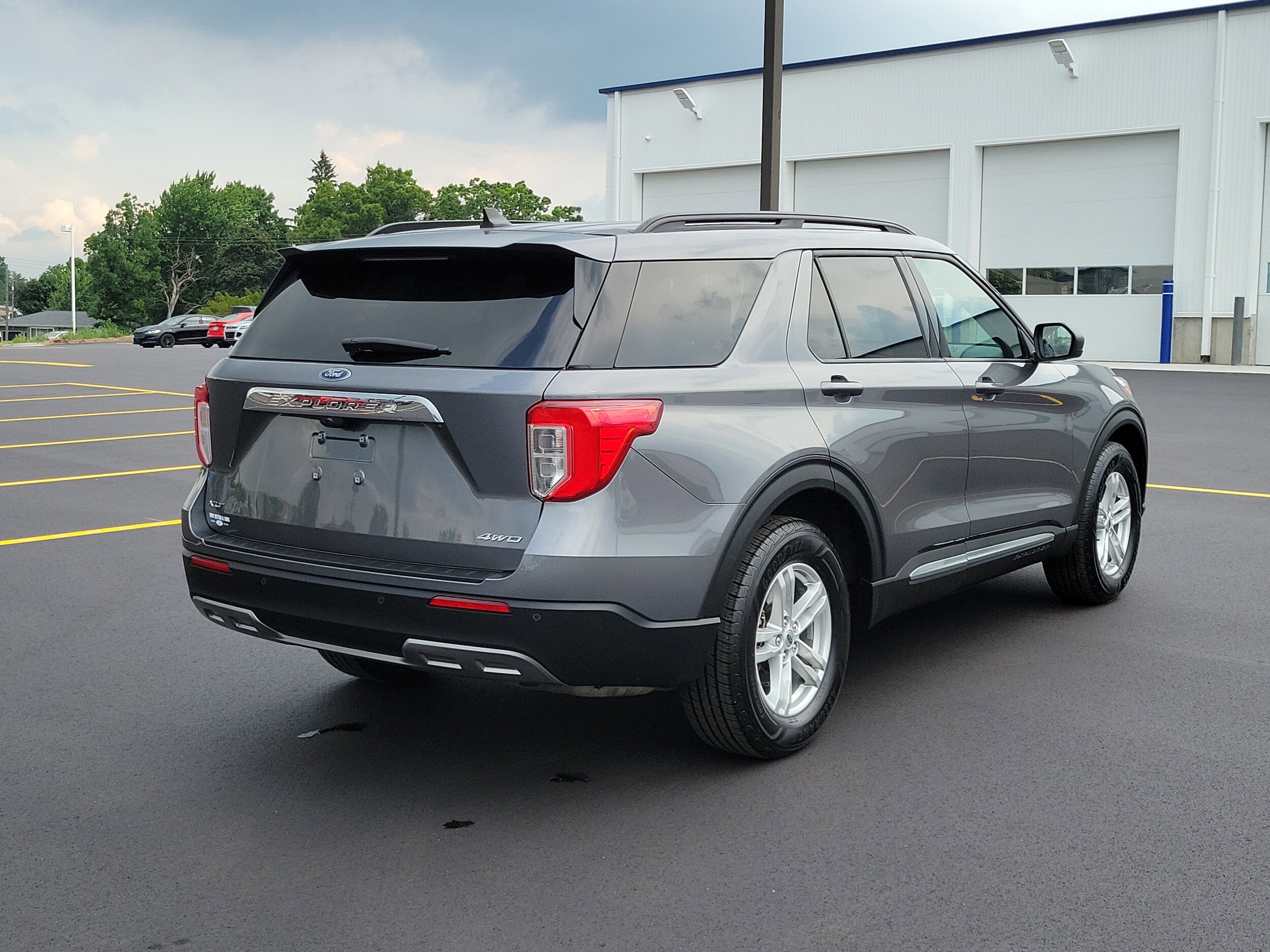 2022 Ford Explorer XLT photo 4
