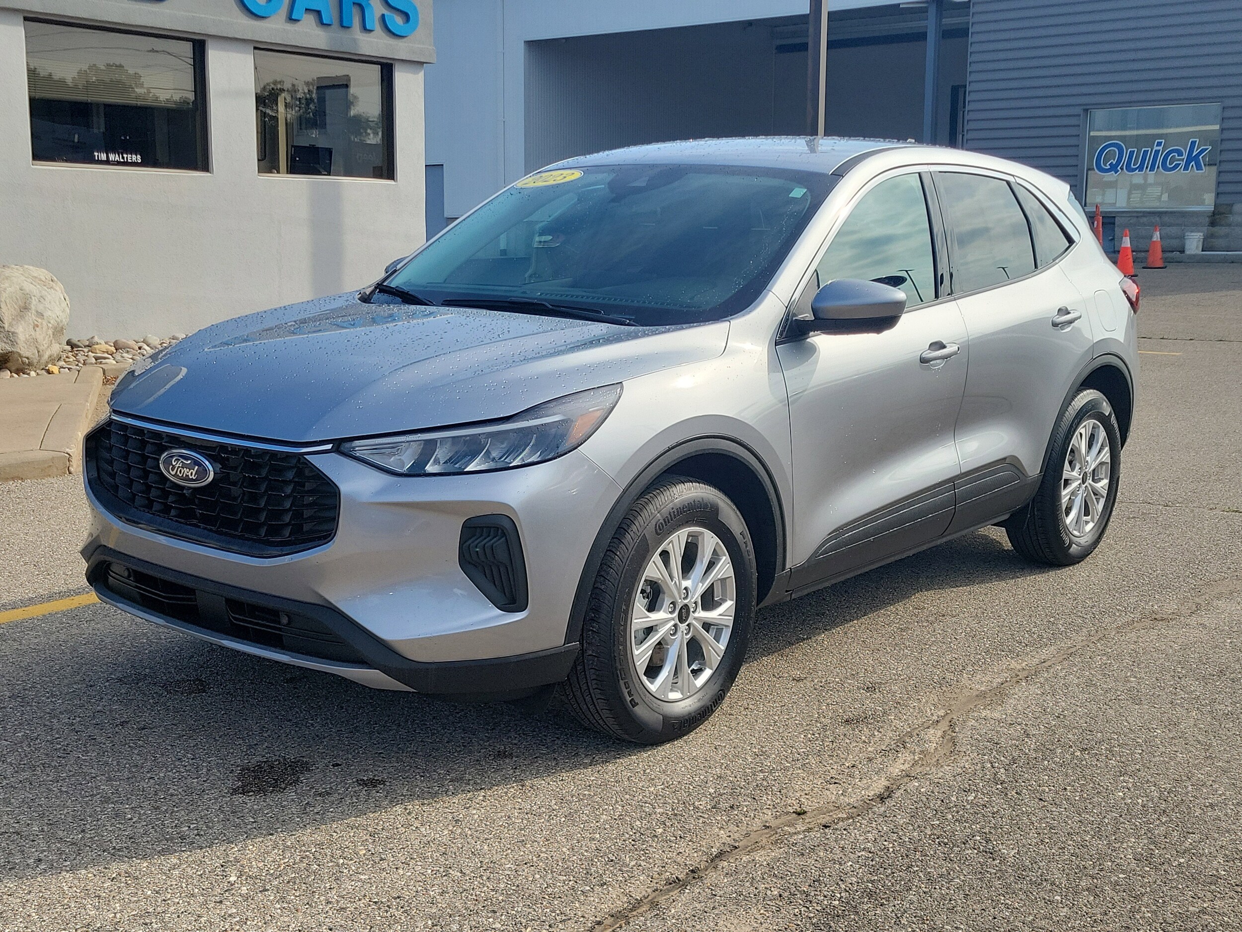2023 Ford Escape Active photo 2