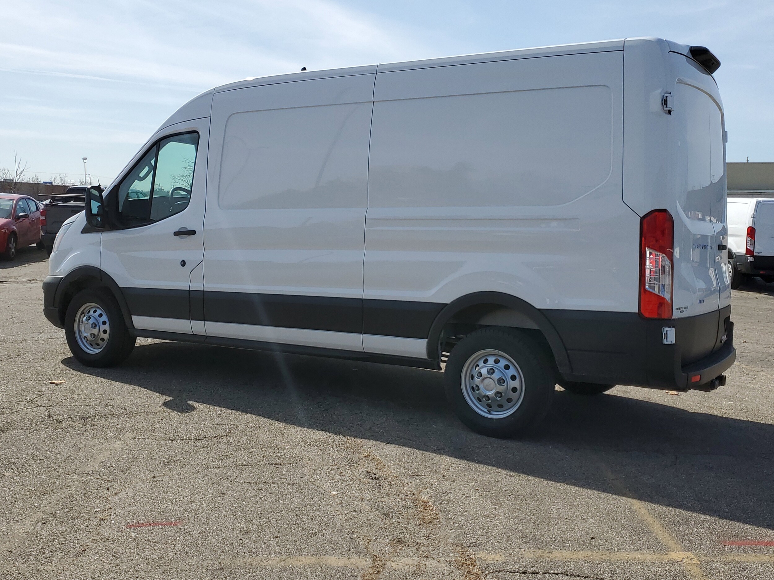 2025 Ford Transit photo 3