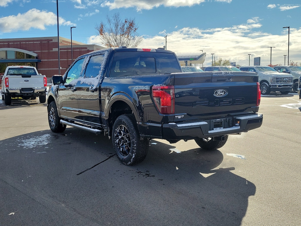 New 2025 Ford F-150 XLT Truck SuperCrew Cab