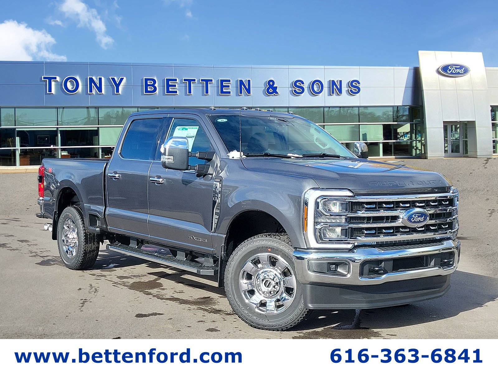 2026 Ford F-350 Super Duty Lariat's photo