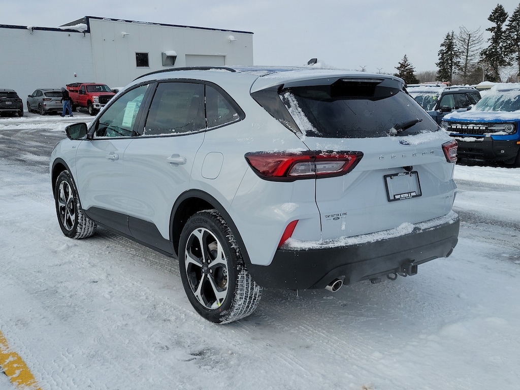 New 2026 Ford Escape ST-Line Select SUV