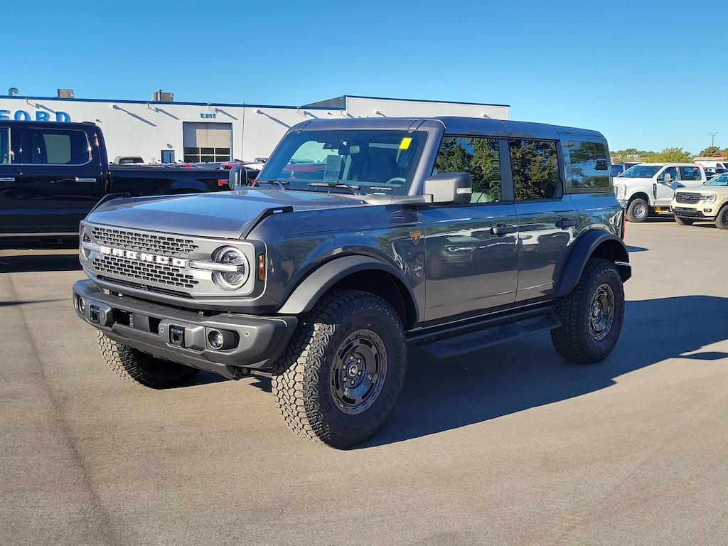 New 2025 Ford Bronco Badlands SUV