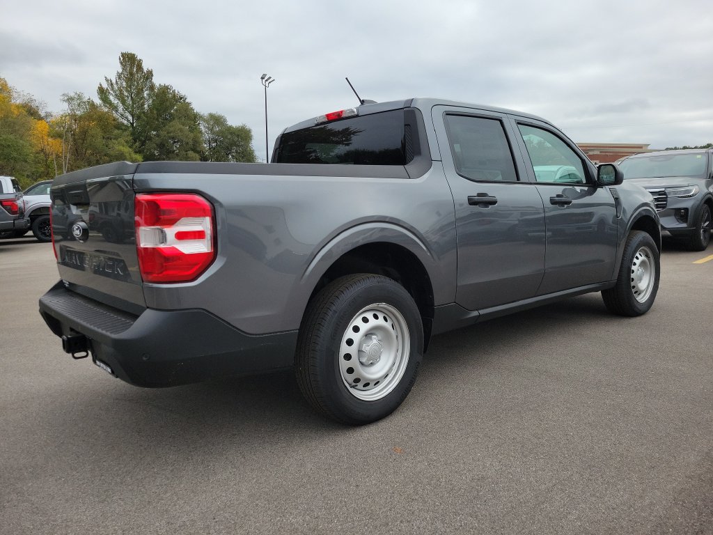 New 2026 Ford Maverick XL Truck SuperCrew