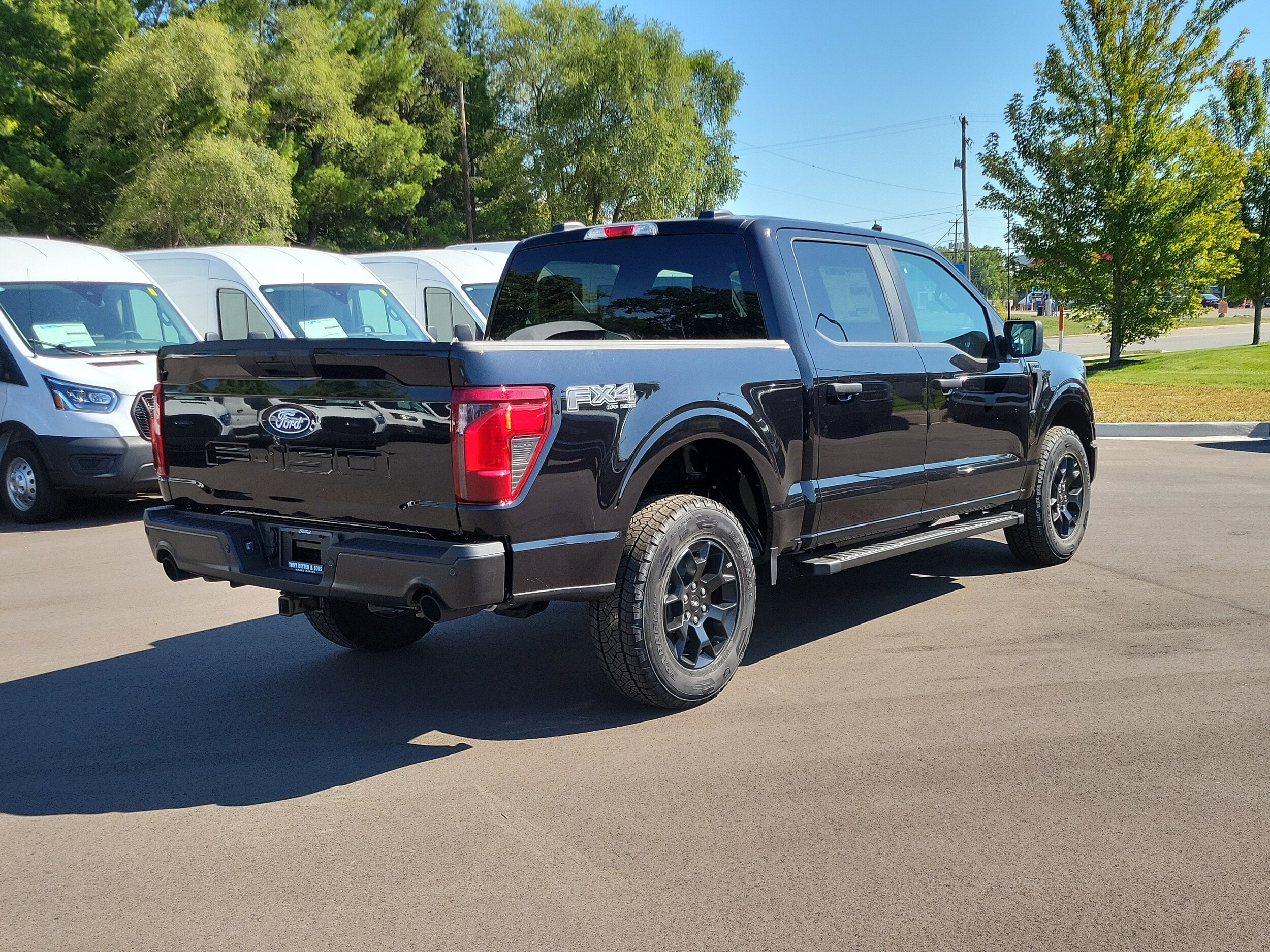 2025 Ford F-150 STX FX4 photo 4