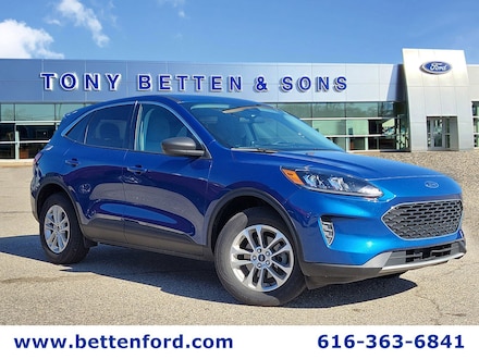 2022 Ford Escape SE/ Cold Weather/ Power Liftgate/ Power Seat/ AWD