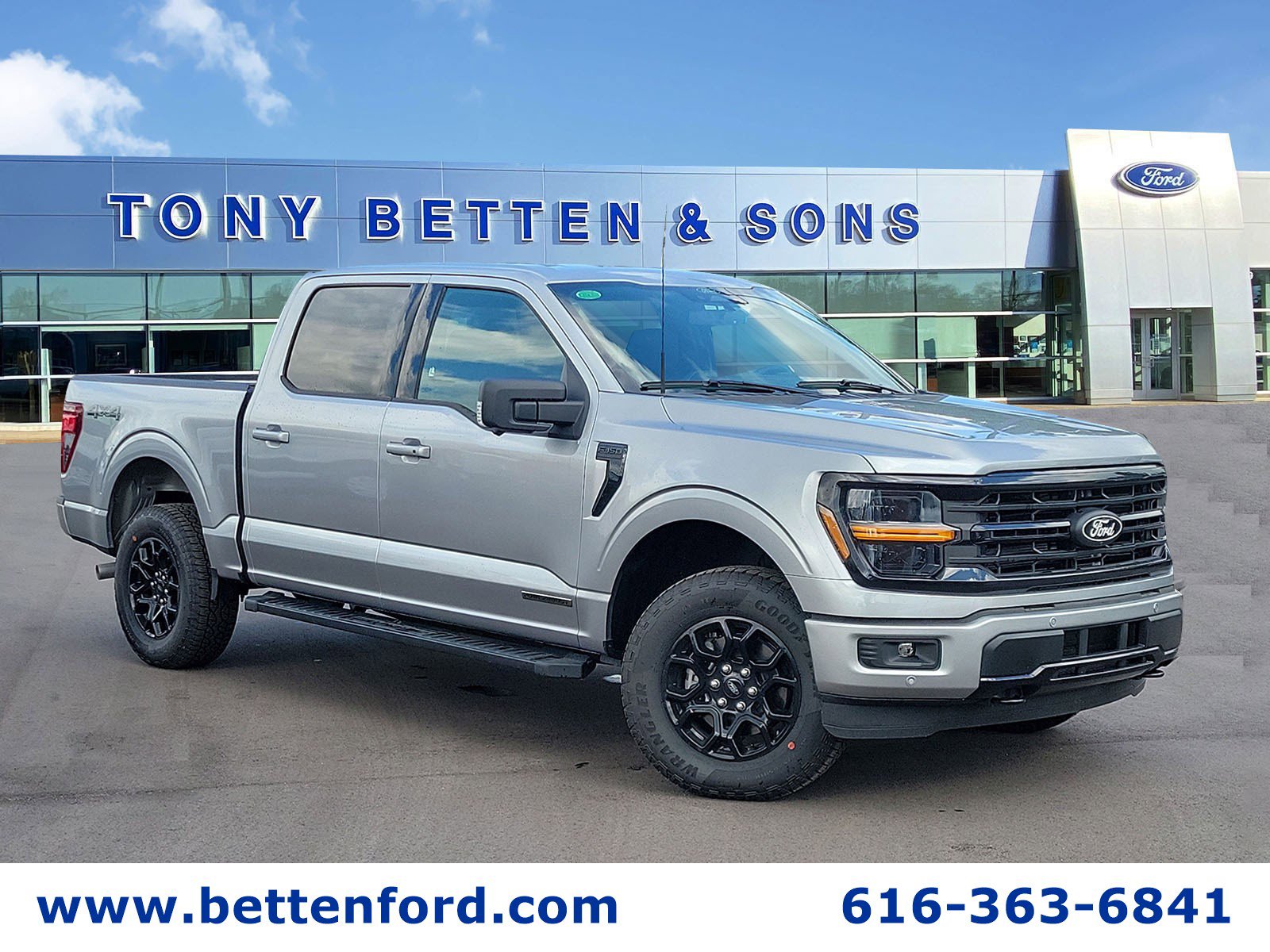 2025 Ford F-150 Truck SuperCrew Cab 