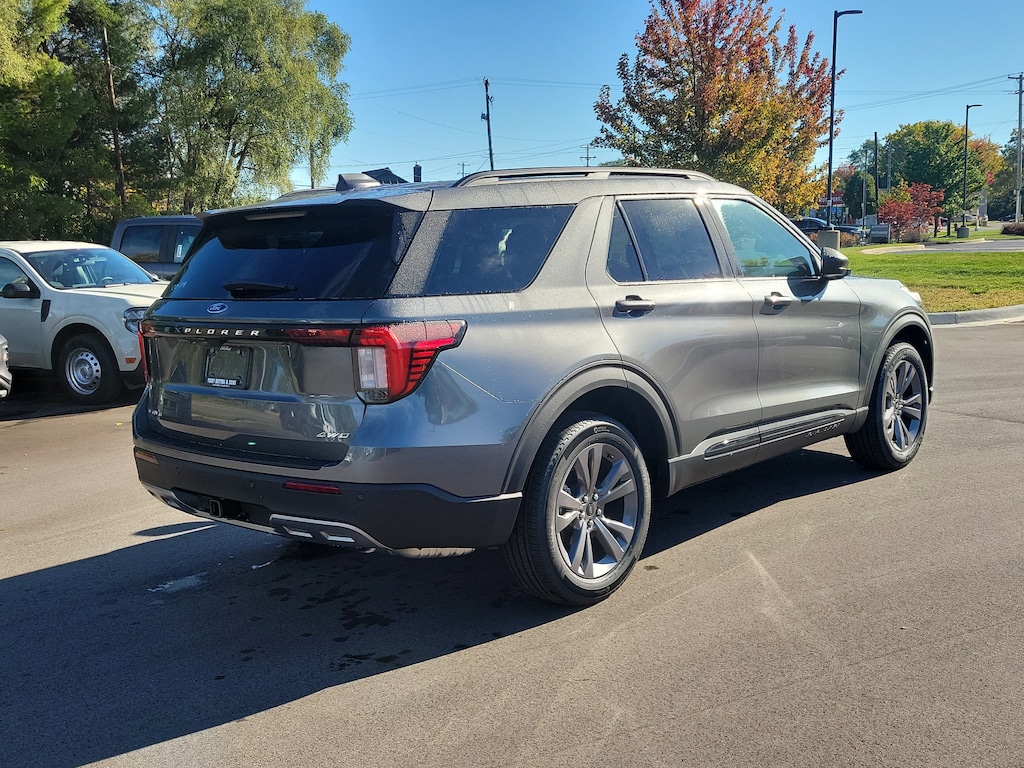 New 2026 Ford Explorer Active SUV