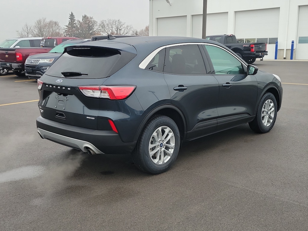Certified 2022 Ford Escape SE/ Cold Weather/ Power Liftgate/ Power Seat/ SE AWD