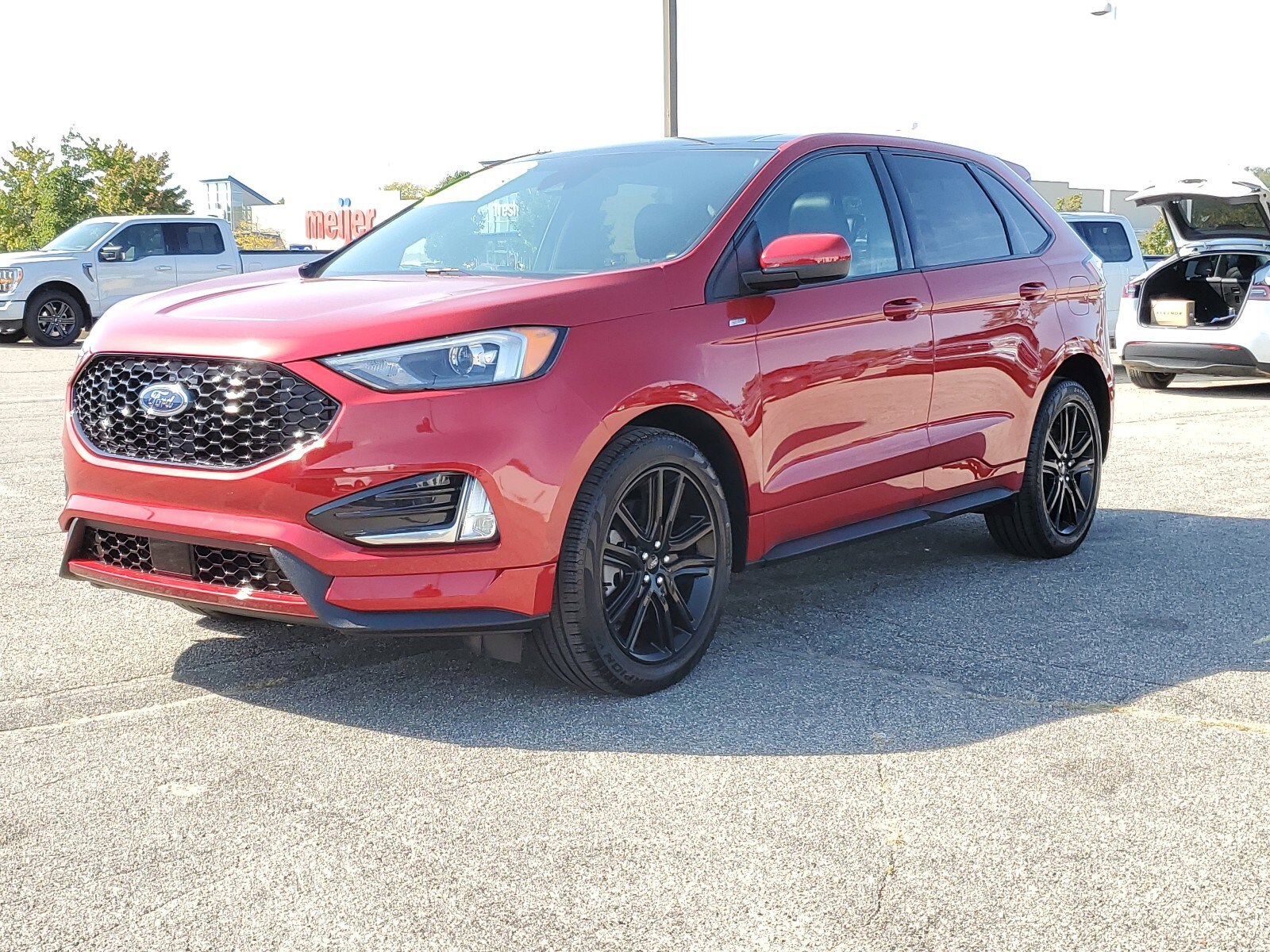 2022 Ford Edge ST-Line photo 2