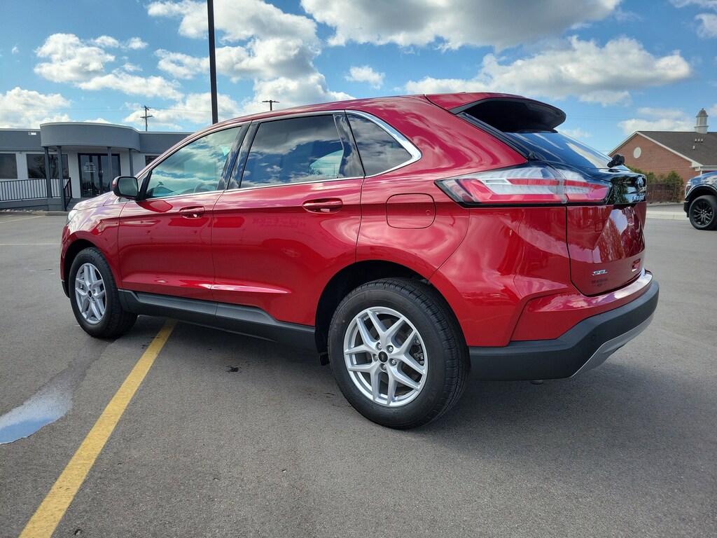 Used 2024 Ford Edge SEL/ Cold Weather Pkg/ Power Liftgate/ Camera/
