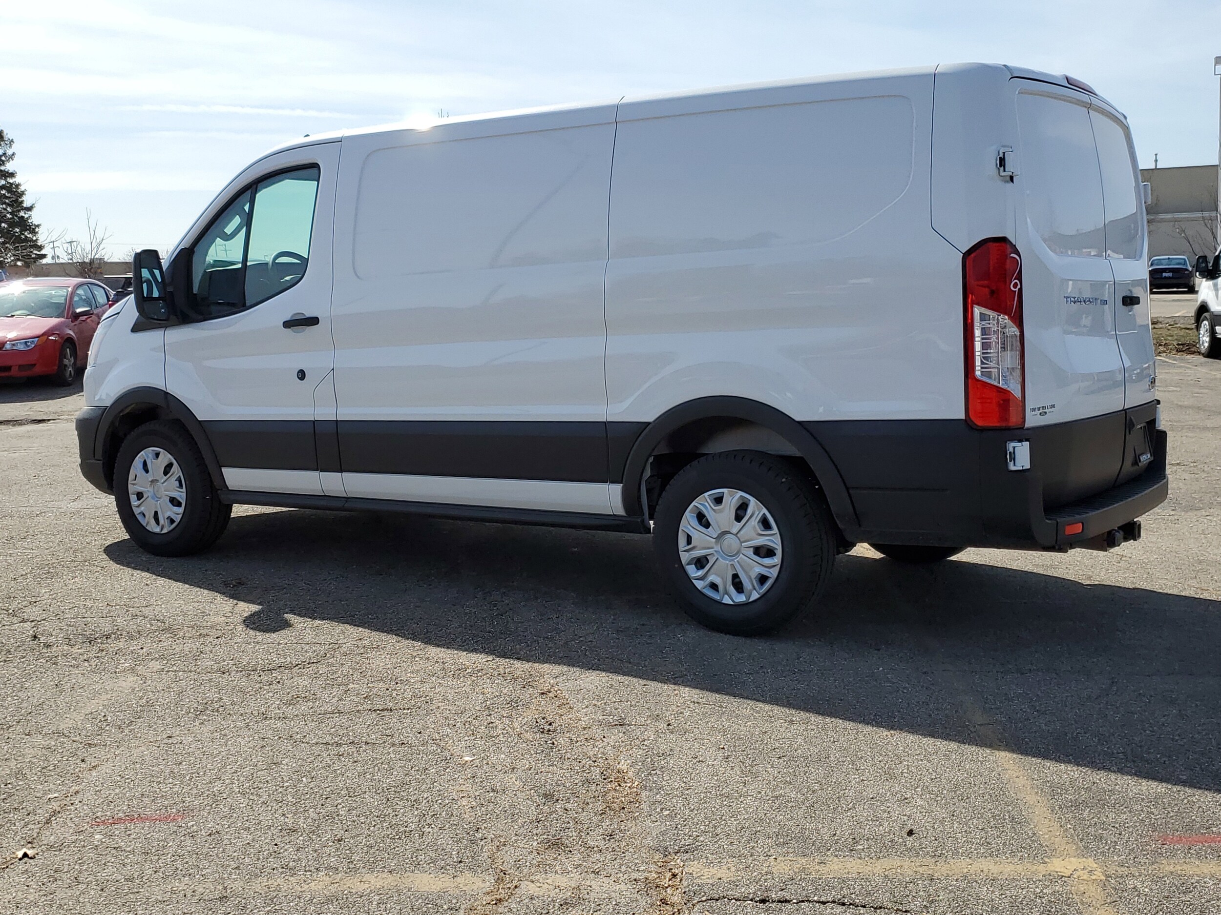 2025 Ford Transit photo 3