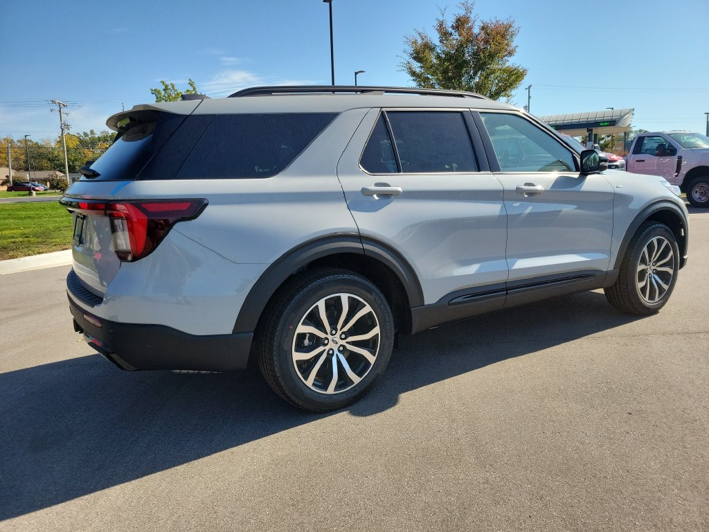 New 2027 Ford Explorer ST-Line SUV