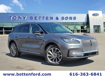 2023 Lincoln Corsair Standard SUV