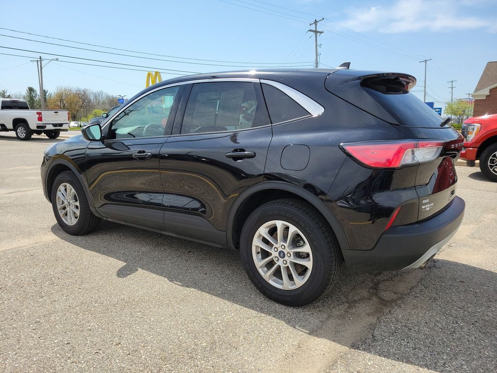 Used 2022 Ford Escape SE SUV