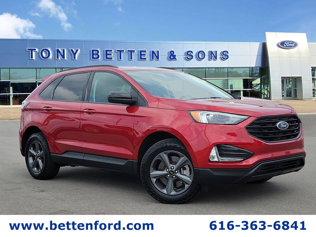 2023 Ford Edge SEL SUV