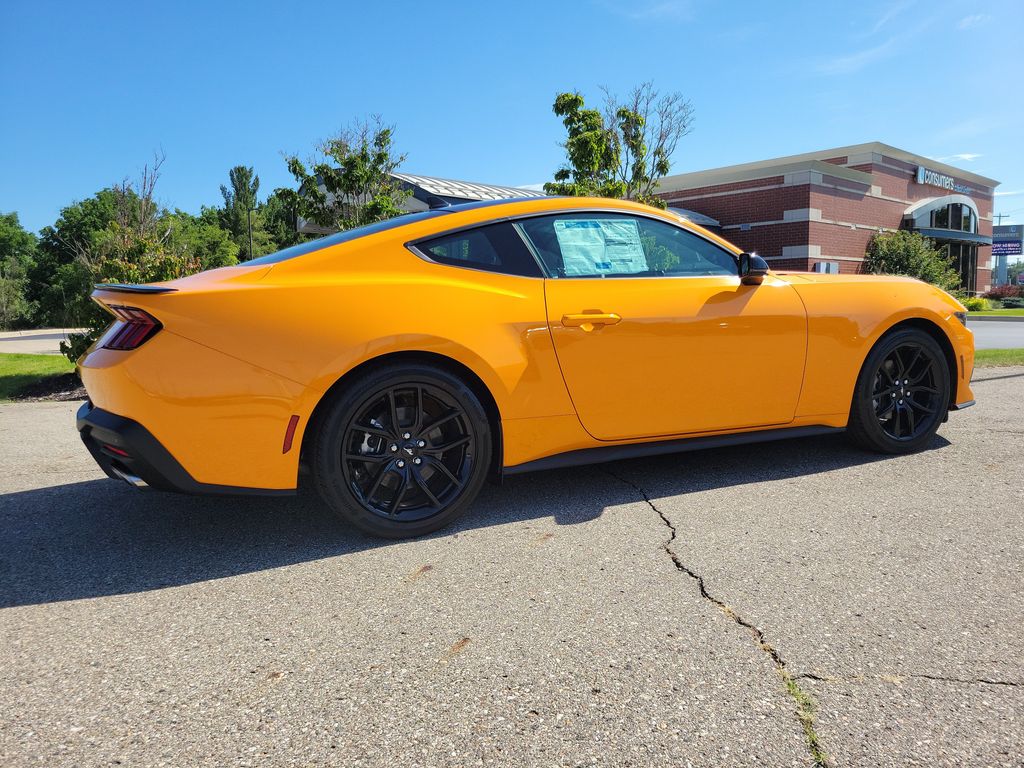 2026 Ford Mustang EcoBoost Premium Fastback - Photo 4