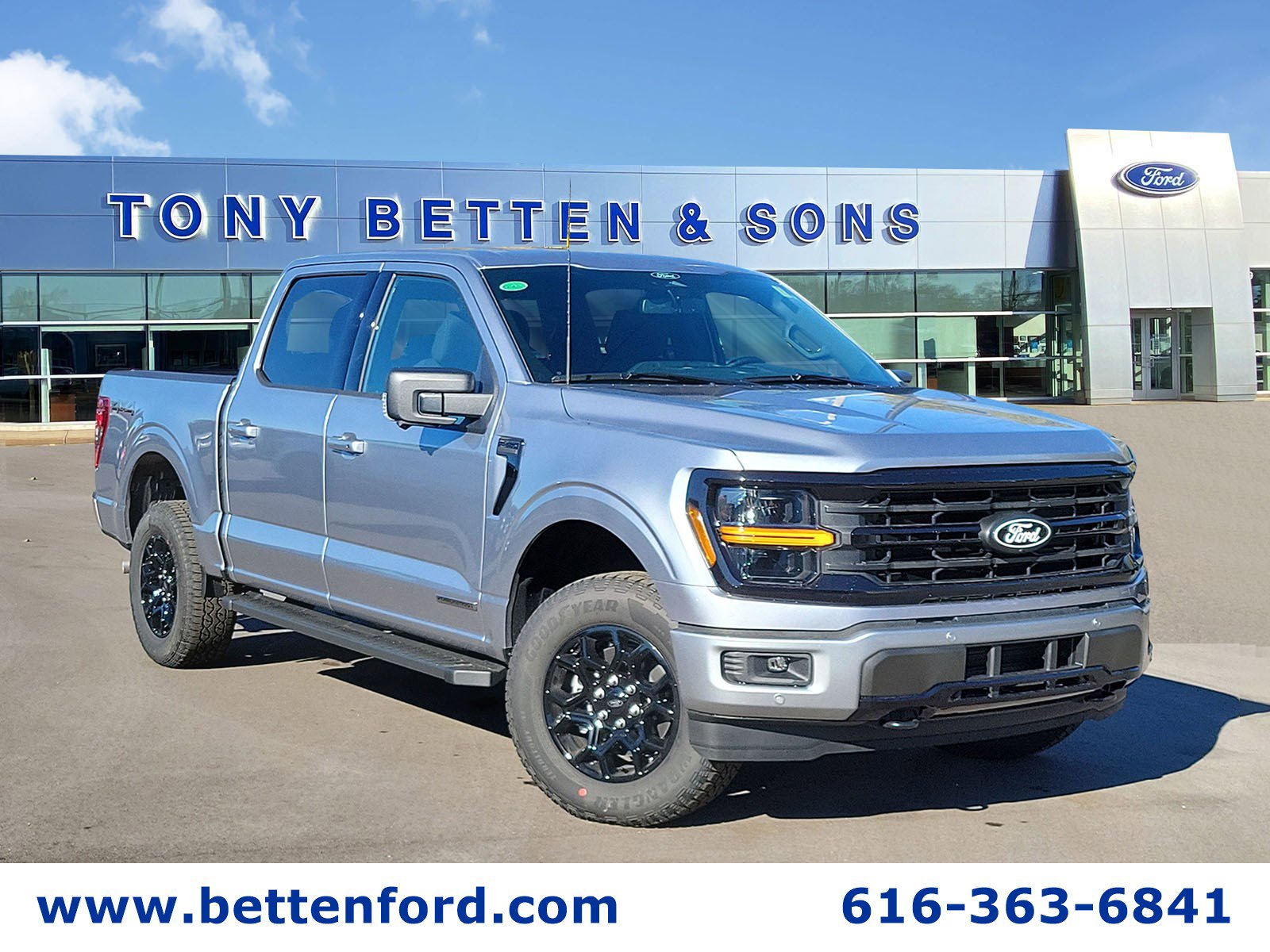 2025 Ford F-150 XLT's photo