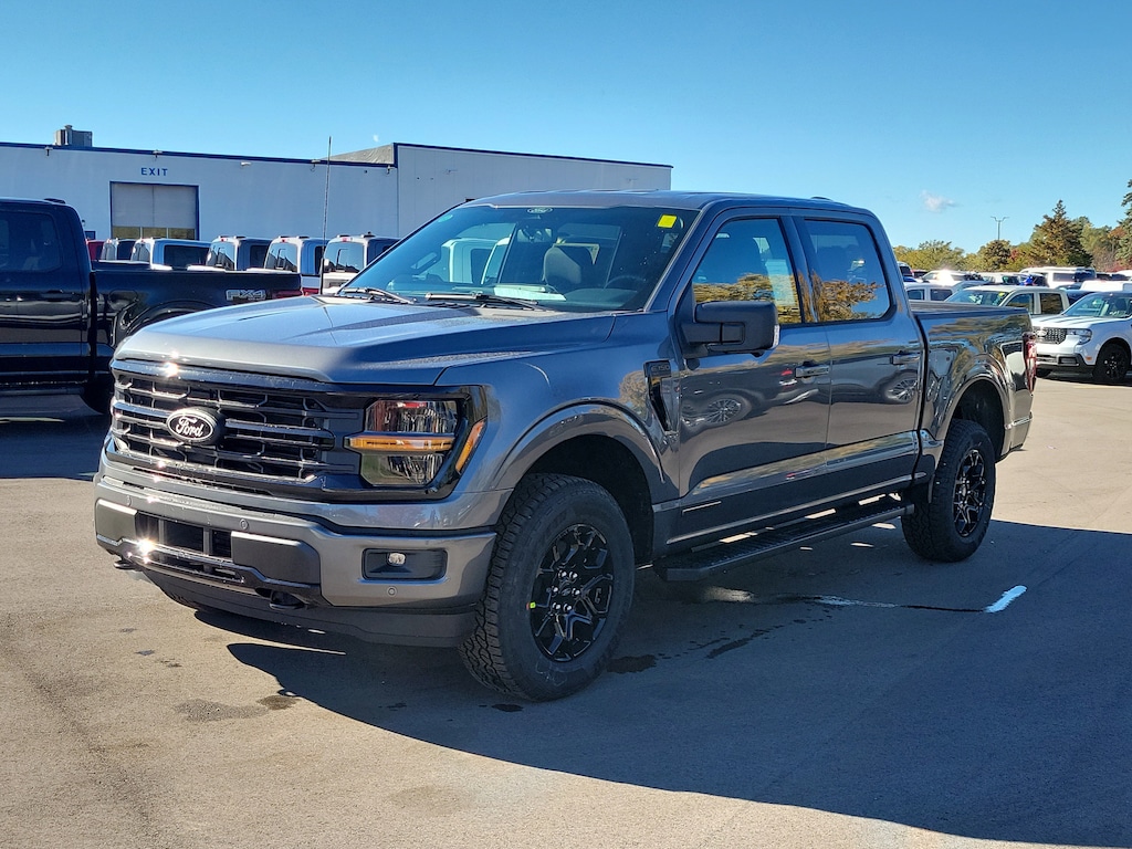 New 2025 Ford F-150 XLT Truck SuperCrew Cab