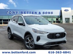 2026 Ford Escape ST-Line SUV