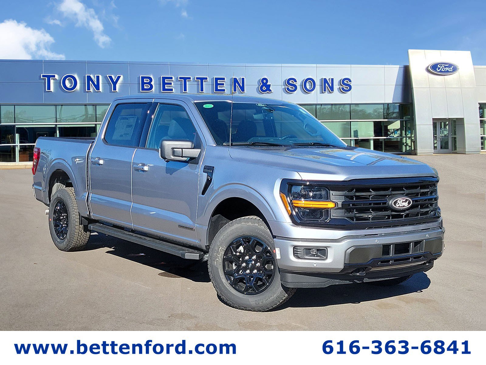 2025 Ford F-150 XLT's photo