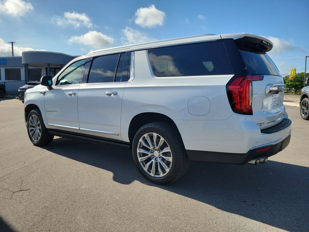 Used 2021 GMC Yukon XL Denali SUV
