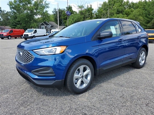 2024 Ford Edge SE photo 3
