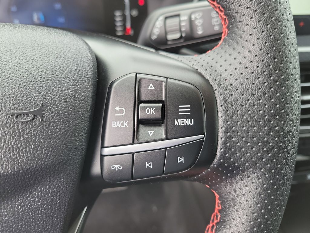 2023 Ford Escape ST-Line - Photo 24