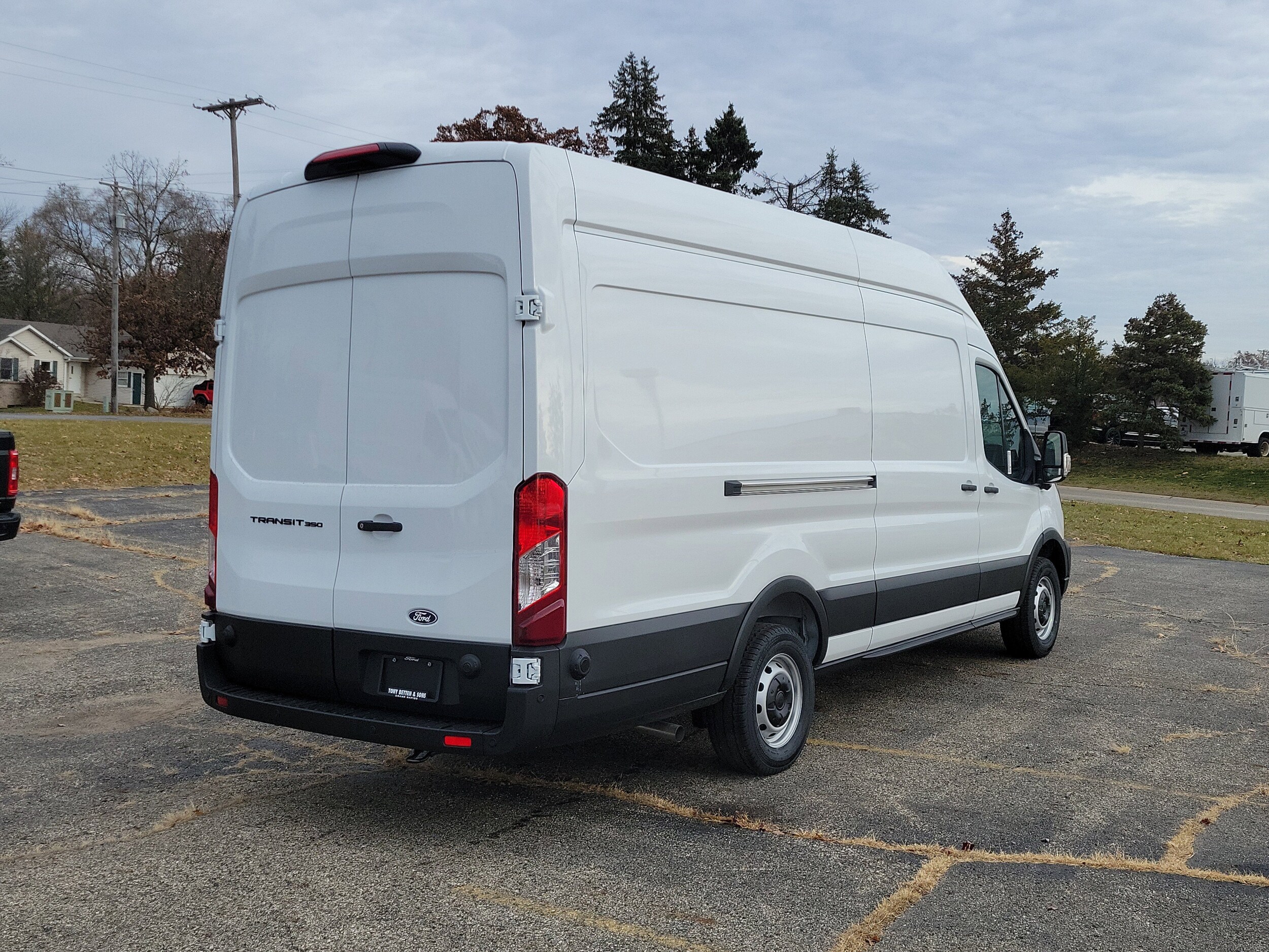 2026 Ford Transit photo 4