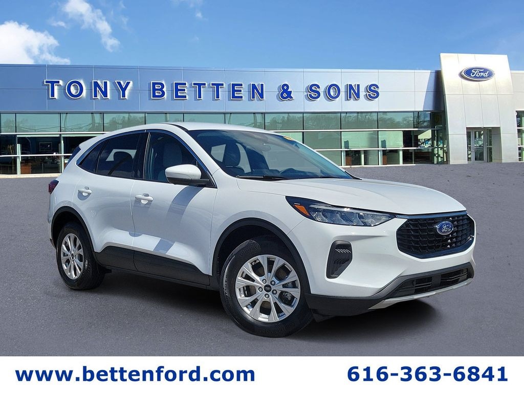 Used 2024 Ford Escape Active SUV