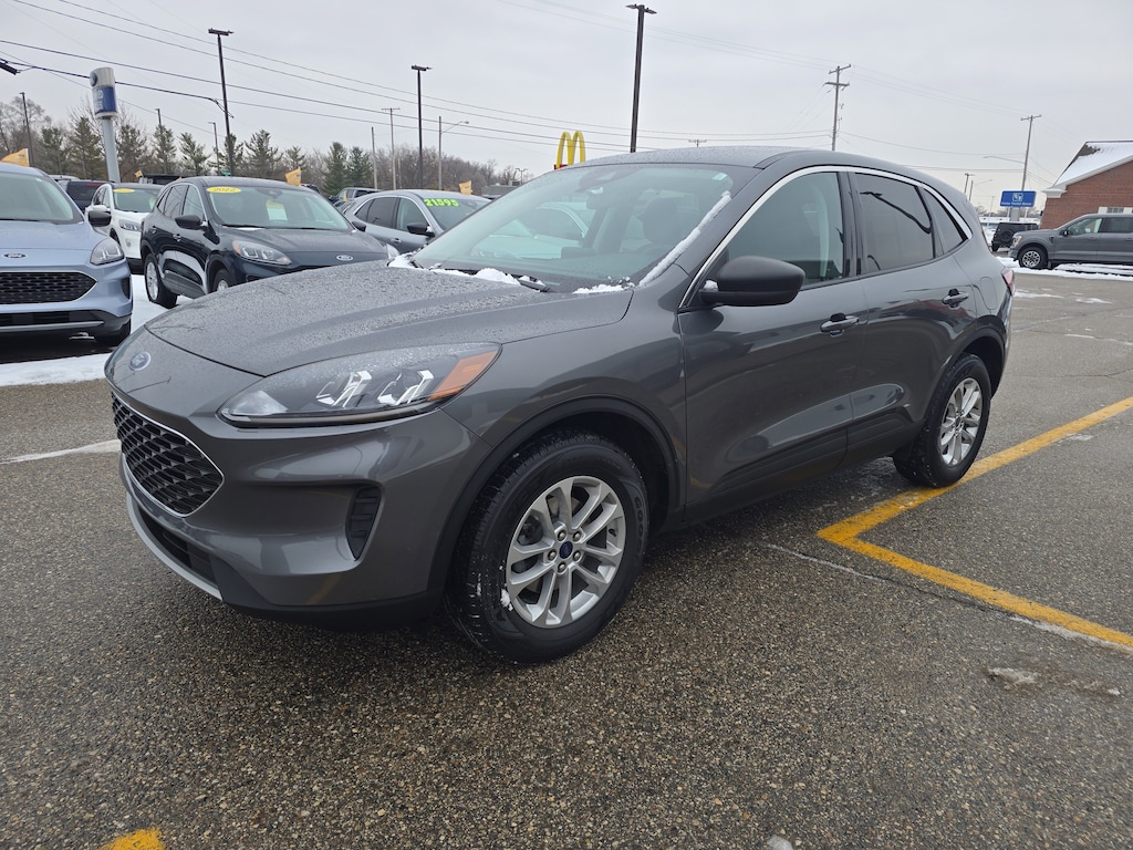 Certified 2022 Ford Escape SE/ Cold Weather Pkg/ Power Liftgate/ Camera/ AWD