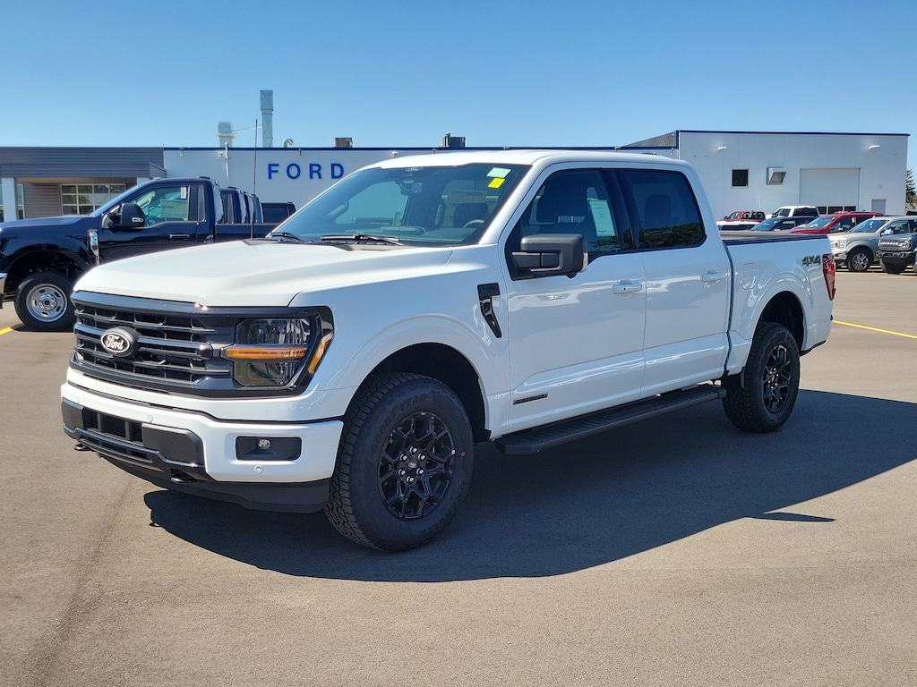 New 2025 Ford F-150 XLT Truck SuperCrew Cab