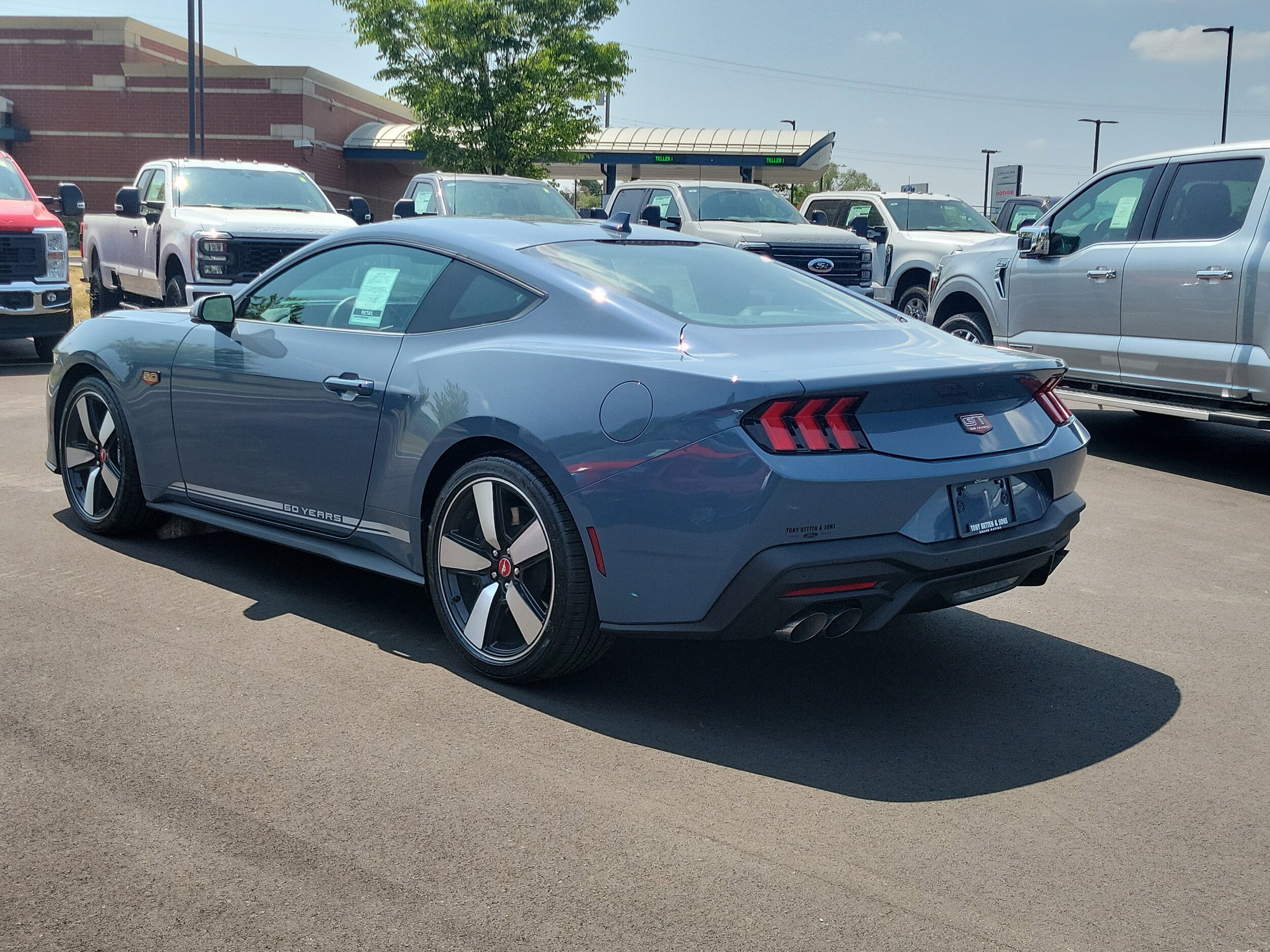 2025 Ford Mustang GT photo 2