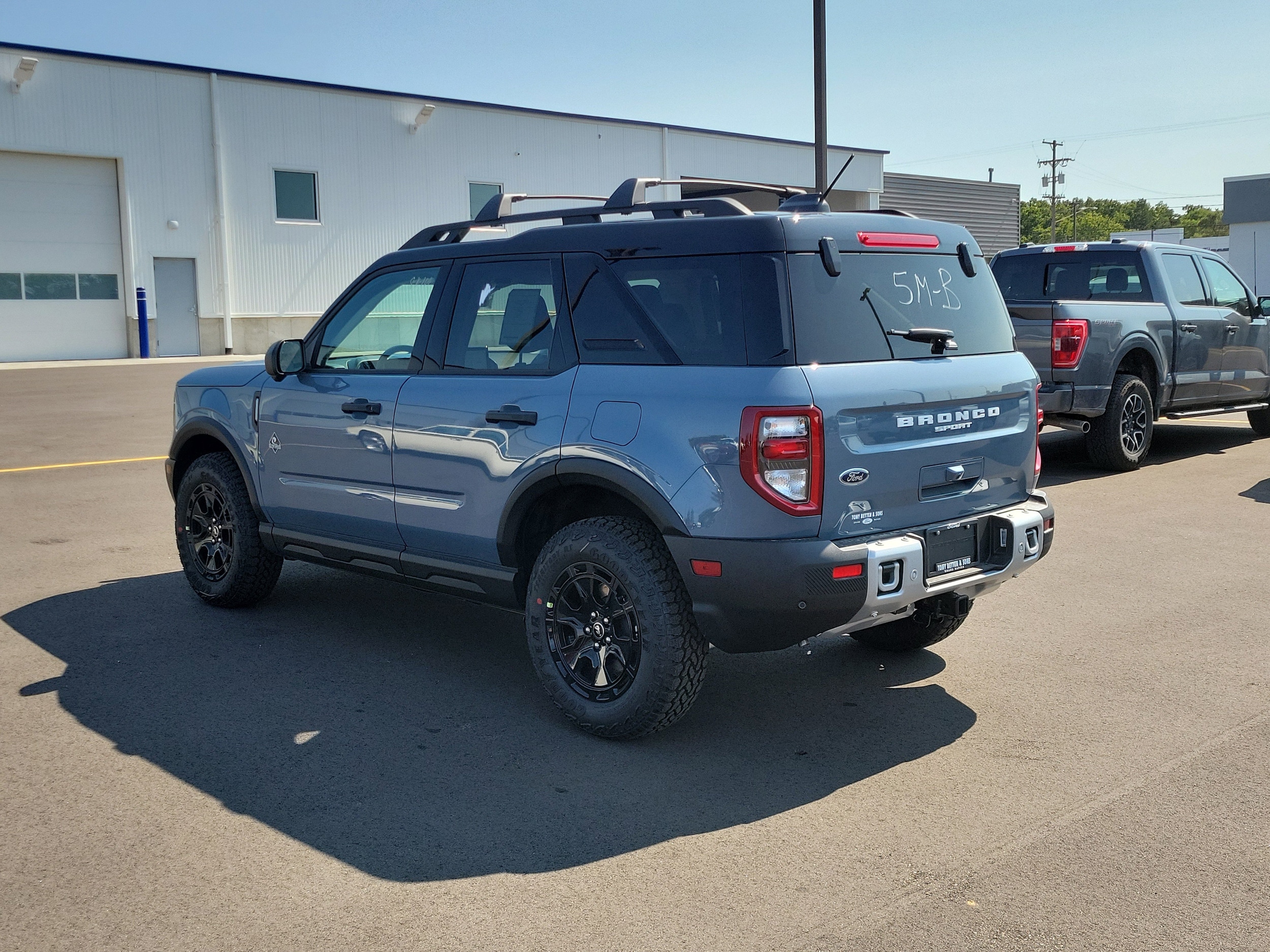 2025 Ford Bronco Sport Outer Banks photo 2