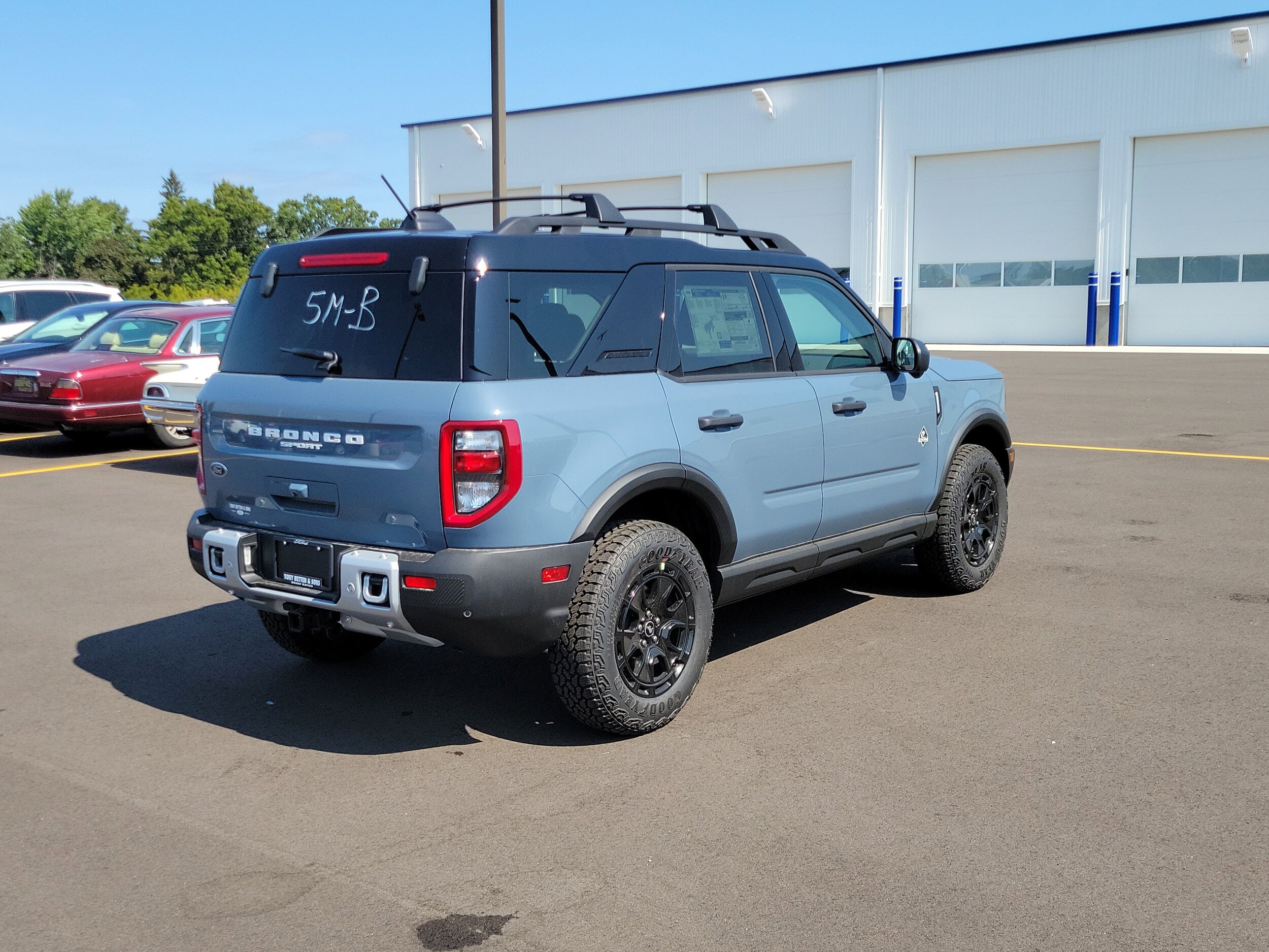 2025 Ford Bronco Sport Outer Banks photo 3