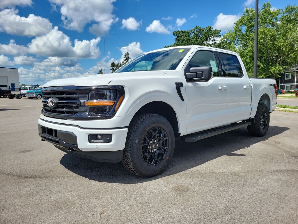 New 2026 Ford F-150 XLT Truck SuperCrew Cab