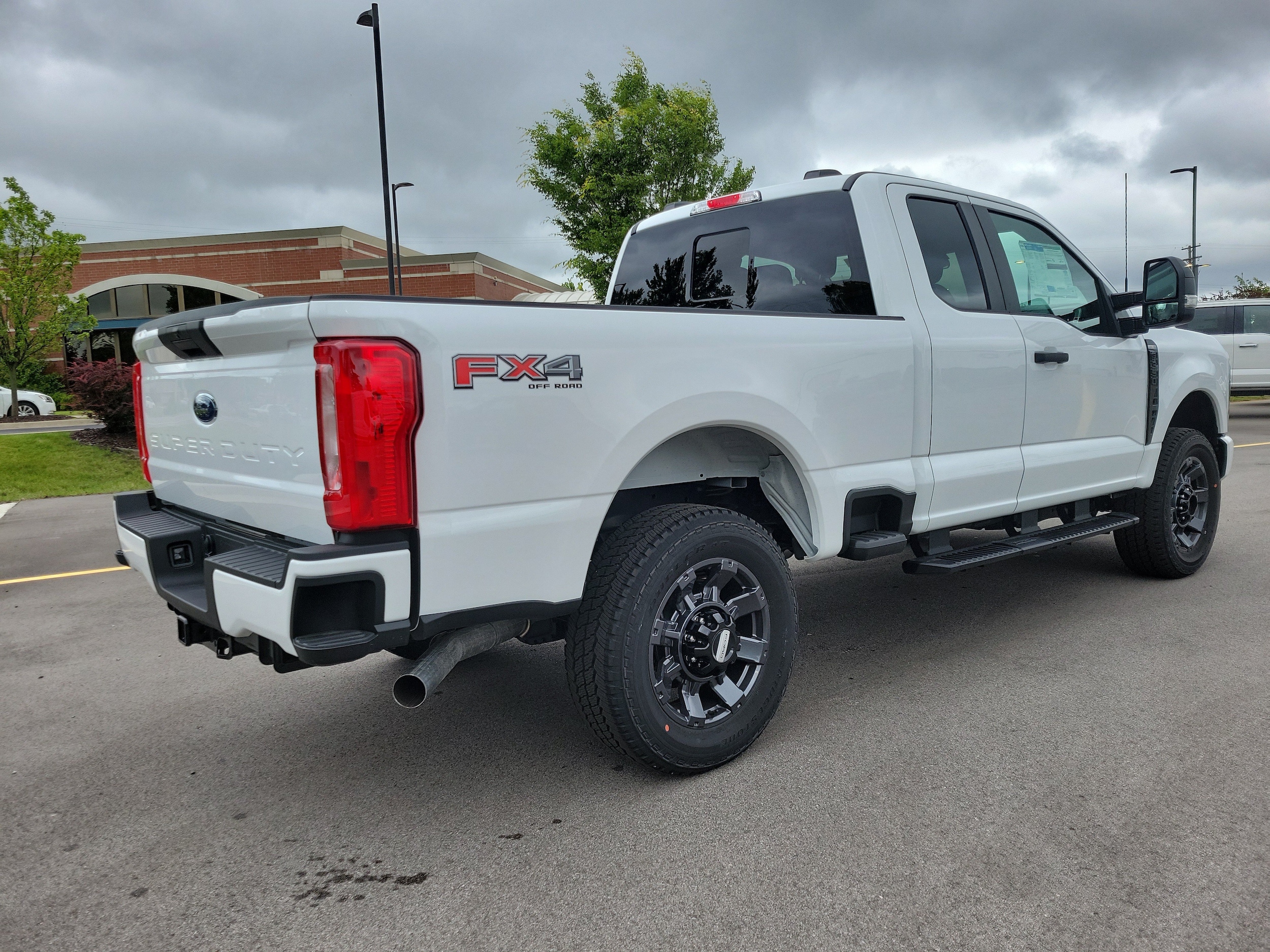 2026 Ford F-350 Super Duty XL - Photo 4