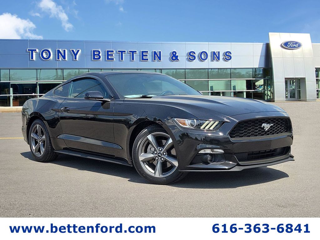 2016 Ford Mustang Coupe 