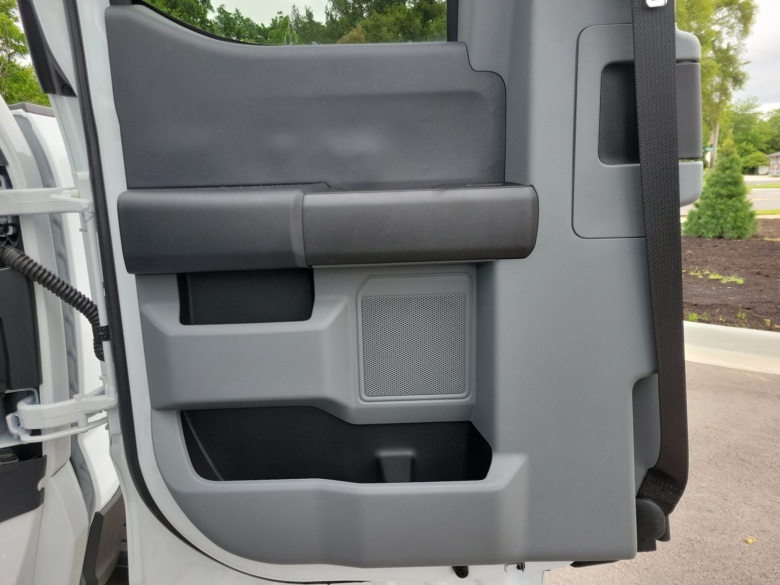 2026 Ford F-350 Super Duty XL - Photo 10