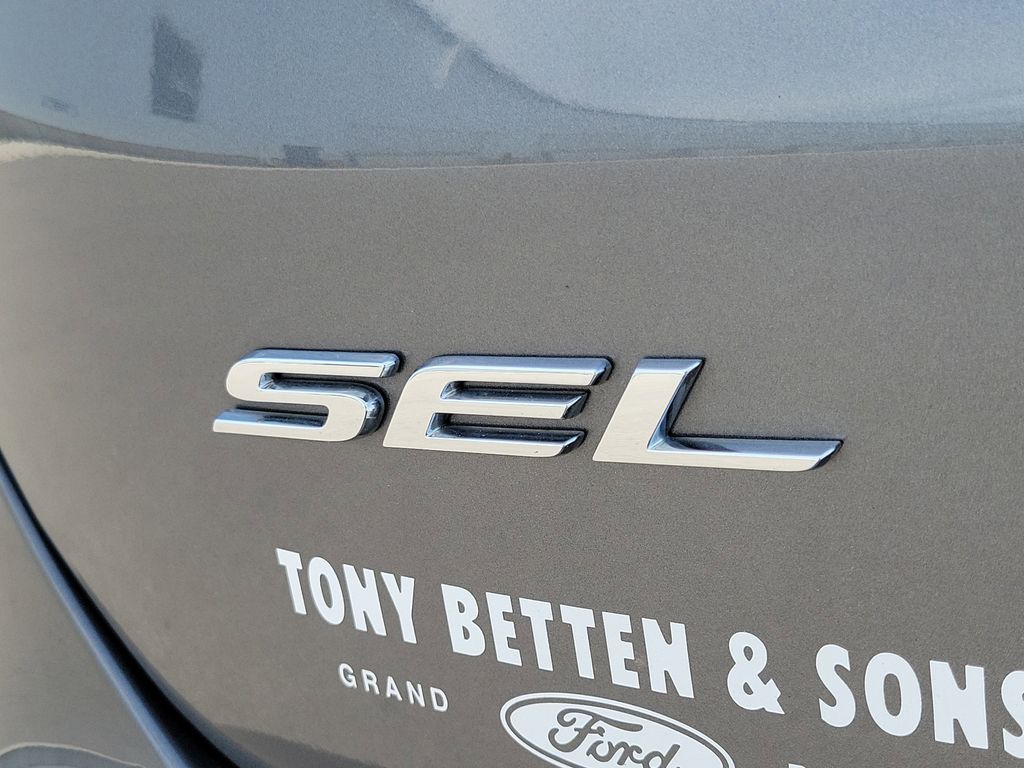 2024 Ford Edge SEL - Photo 7
