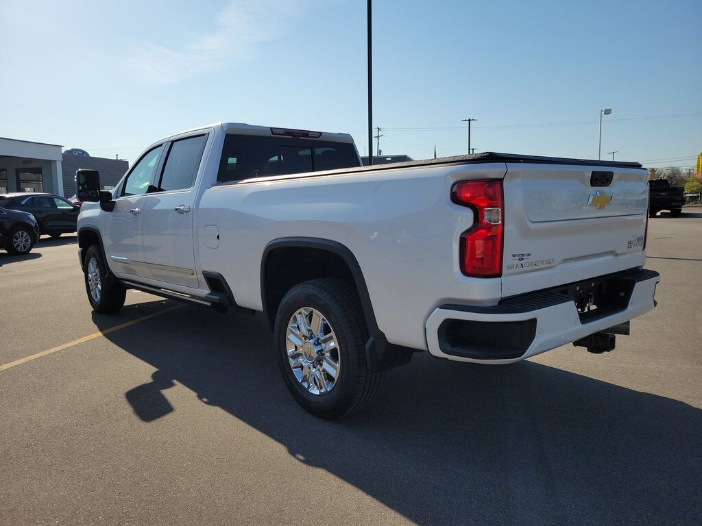 Used 2024 Chevrolet Silverado 2500HD High Country Truck
